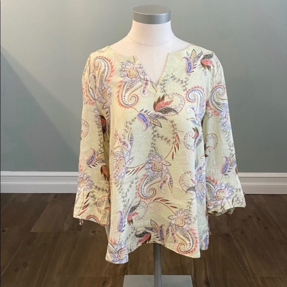 JJILL Love Linen boho inspired floral & paisley top - size M